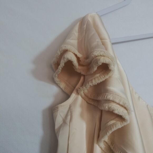 SMF Champagne Satin Layered Ruffle One Shoulder Top Size Small - Picture 3 of 8